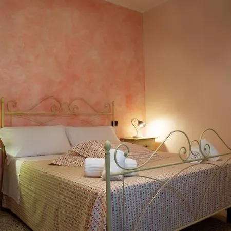 مزرعة للإقامة Il Casolare Di Nonno Mario Manoppello