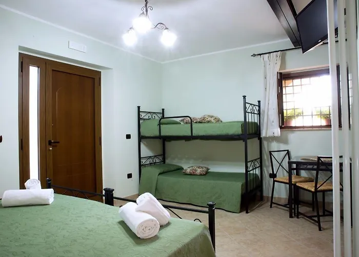 Il Casolare Di Nonno Mario Фермерский дом *